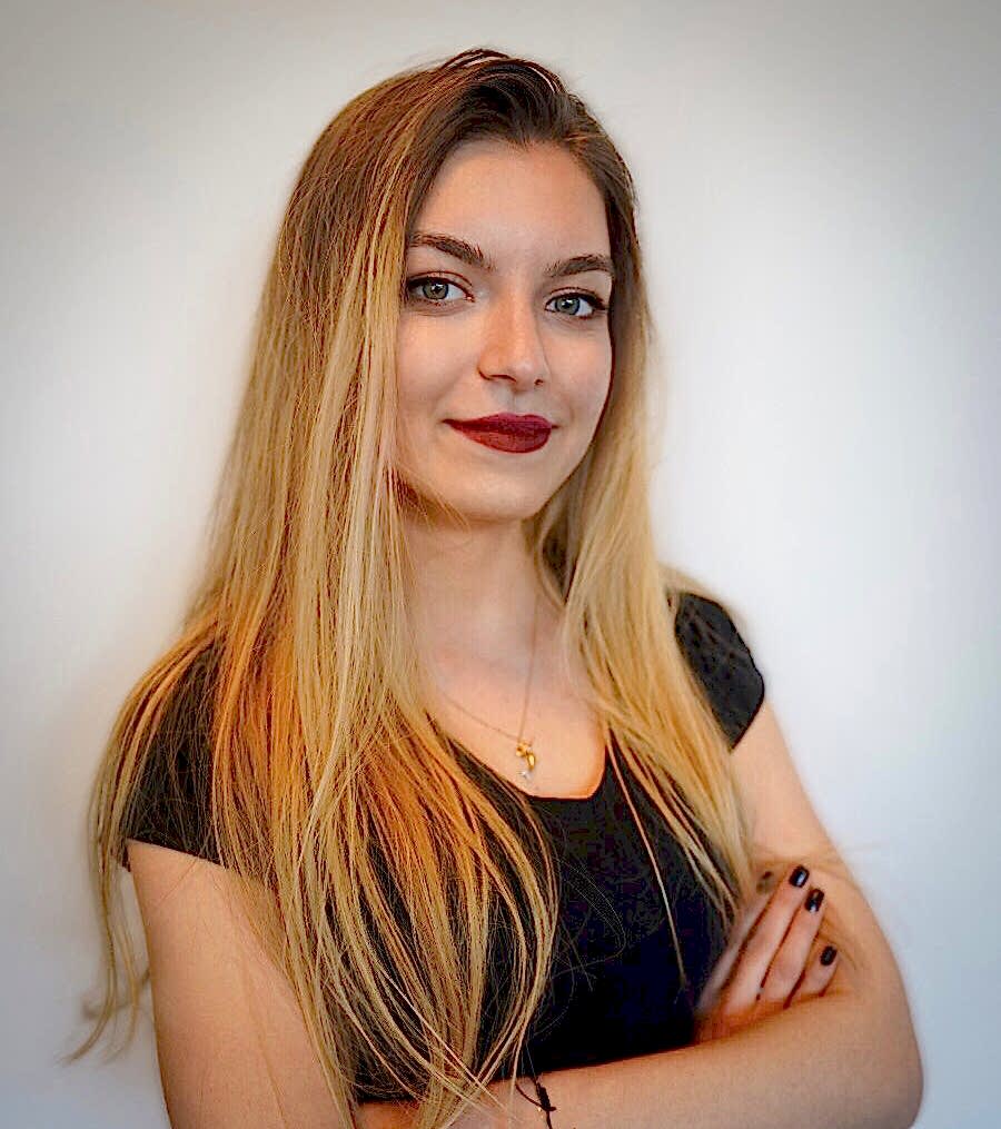 Gökçe GÖKTAŞ / Web Tasarım ve Yöneticisi