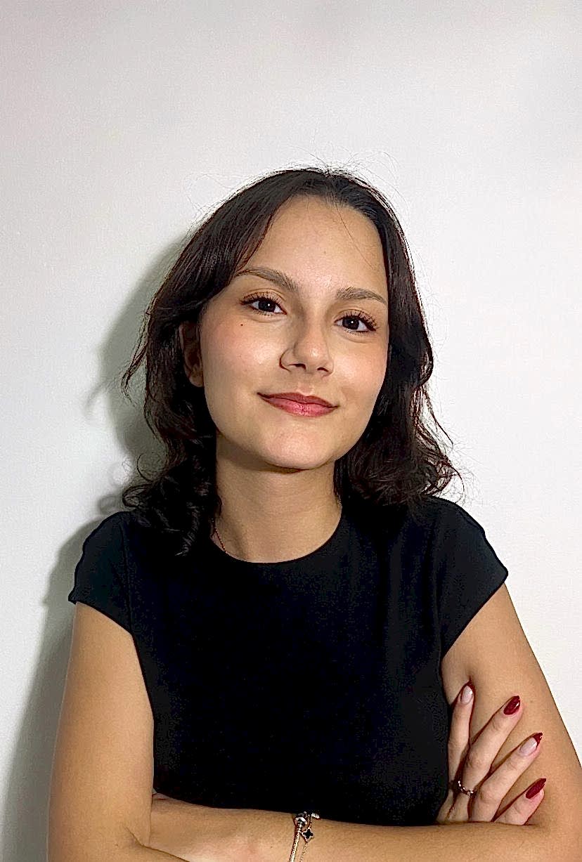 ZEYNEP YAMAN / STAJYER